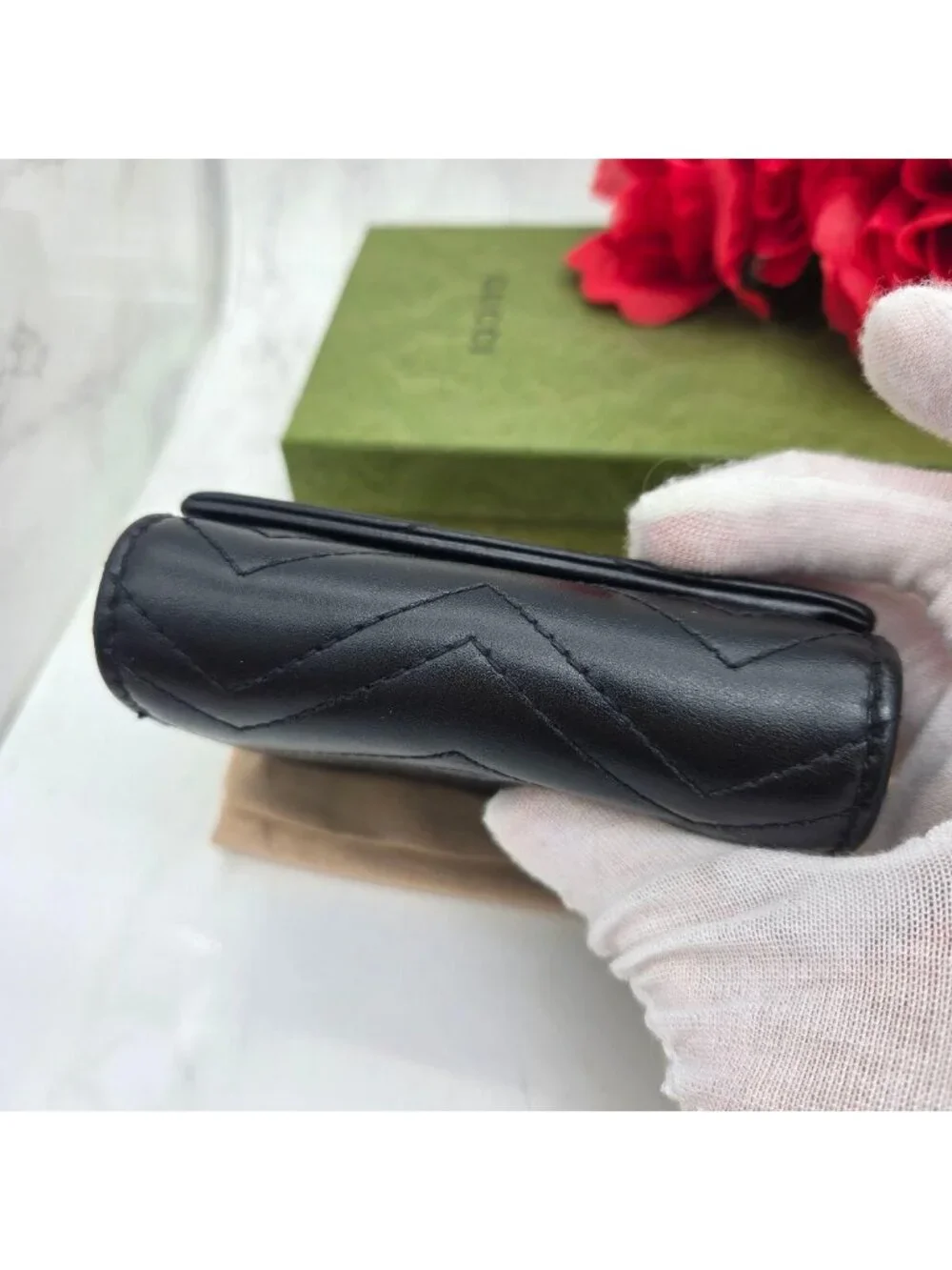 Gucci Fold Wallet GG Marmont Quilted Black